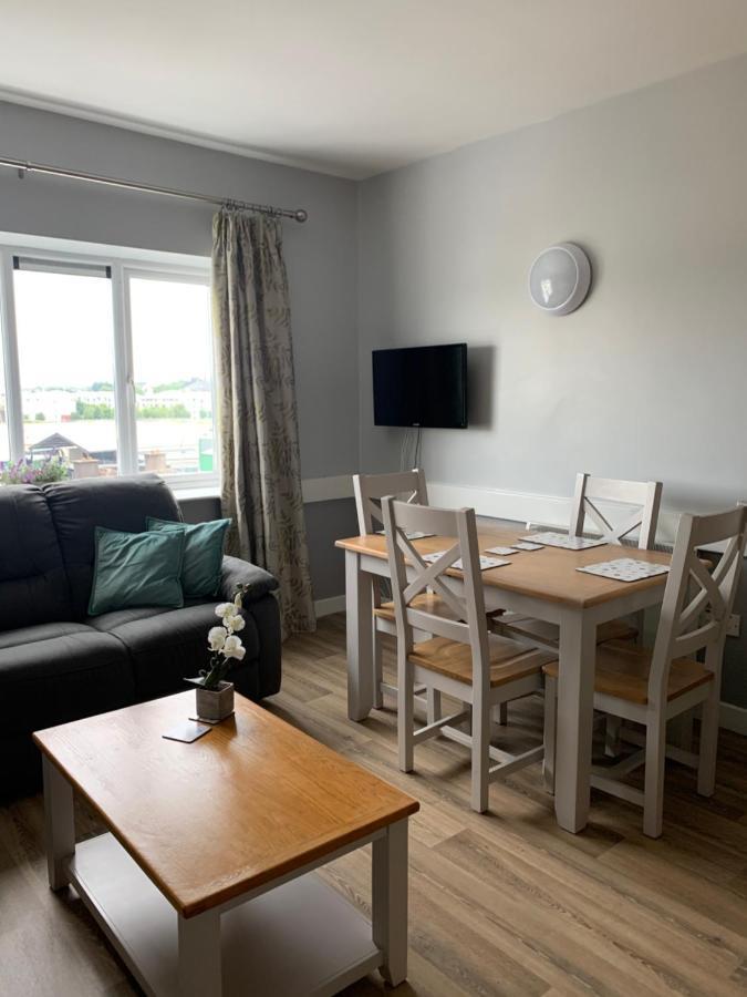 Priory House, Student Accommodation, Manor Village Apartments, Cork Road, X91W427 วอเตอร์ฟอร์ด ภายนอก รูปภาพ